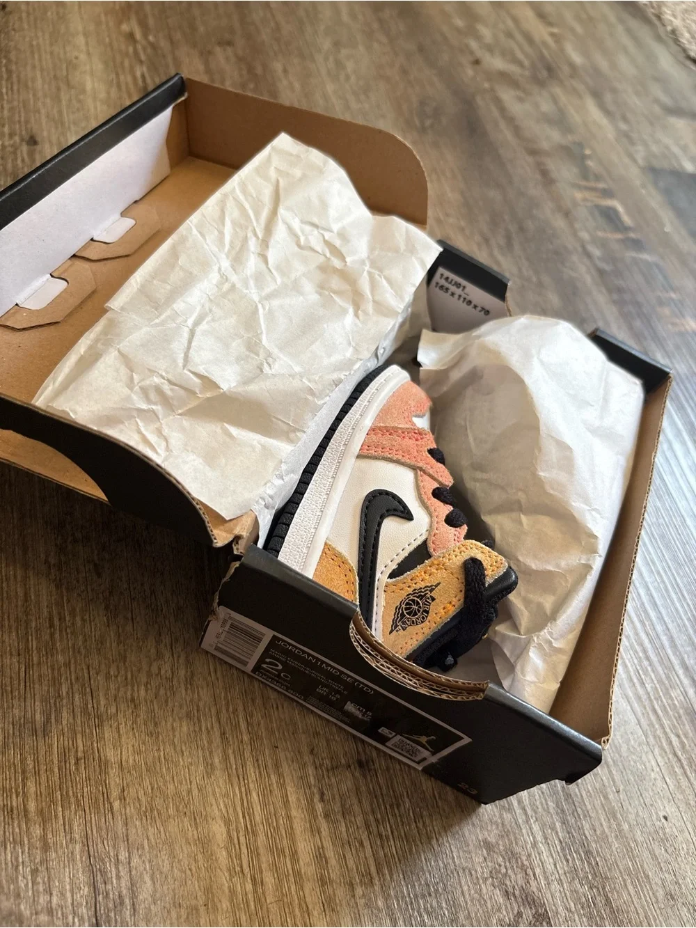 Jordan one’s baby Black & Yellow-Orange